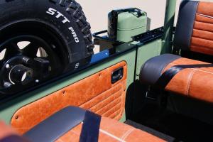 Mercedes-Benz 250 GD Wolf by Legacy Overland 1990 года 